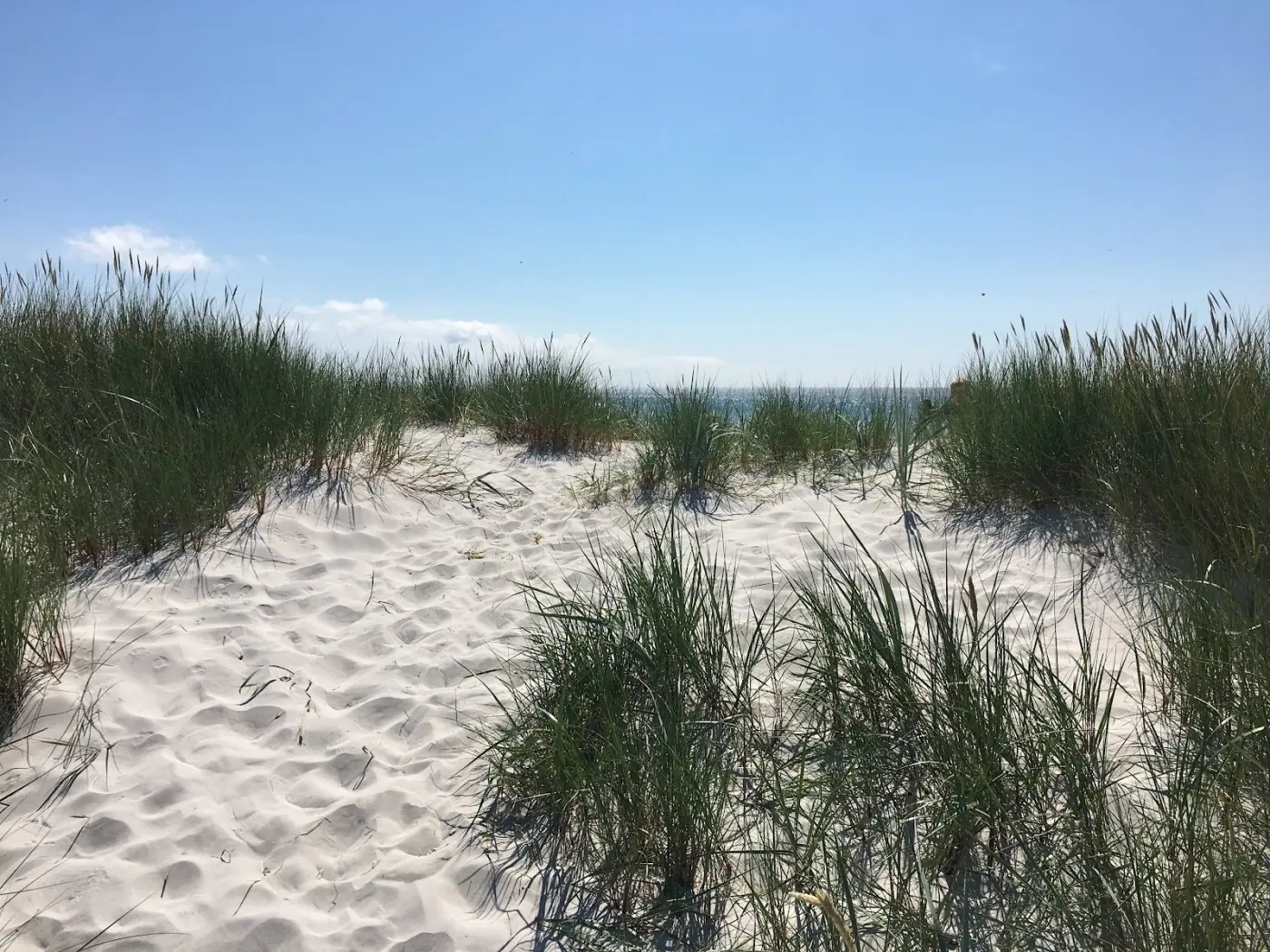 Costa veraniega con acceso a la playa en Bornholm